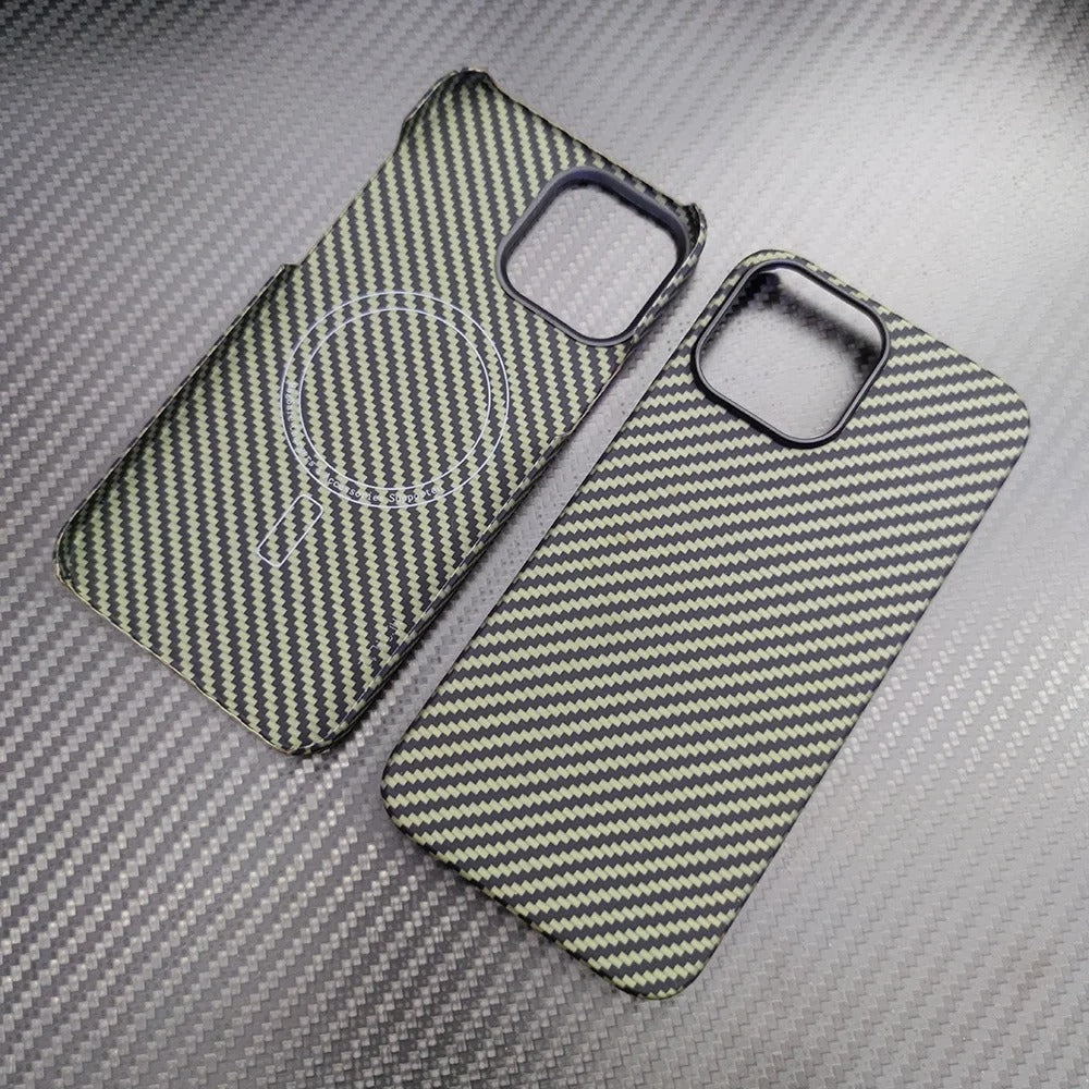 Premium iPhone Case — Thin Aramid Fiber Magnetic Cover with MagSafe Compatibility, Ultra-Lightweight Carbon Texture & Durable Half-Wrapped Design