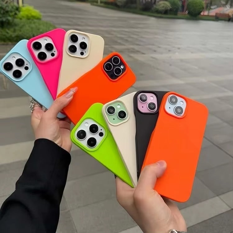 Ultra-Slim iPhone Case — Soft Silicone Pure-Color Matte Cover with Lightweight Shockproof TPU Design and Anti-Fingerprint Non-Slip Finish