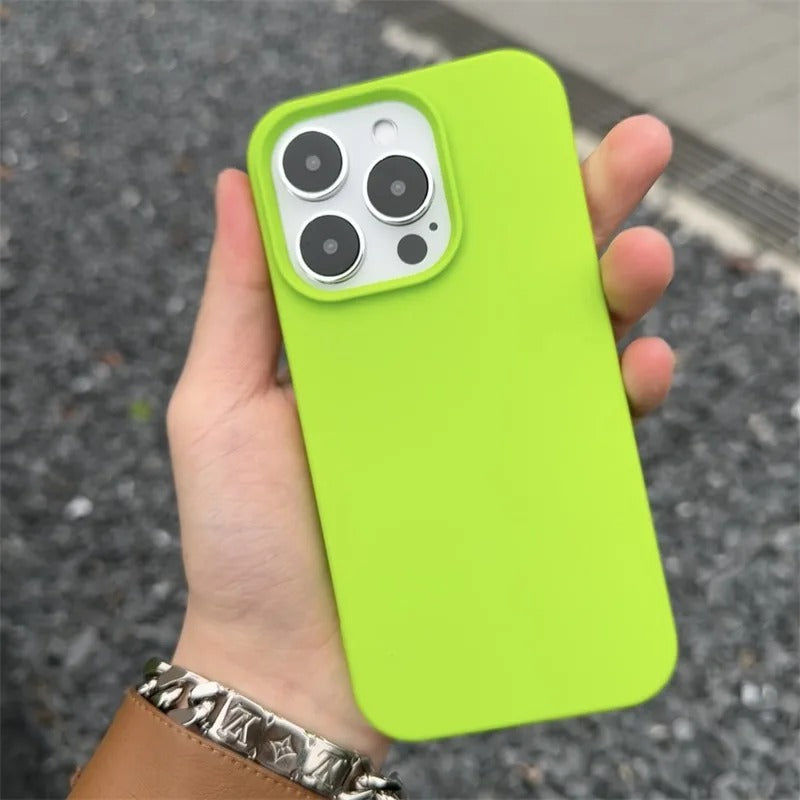 Ultra-Slim iPhone Case — Soft Silicone Pure-Color Matte Cover with Lightweight Shockproof TPU Design and Anti-Fingerprint Non-Slip Finish